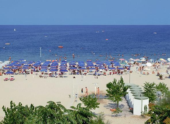 Hotel Boston Alba Adriatica Luaran gambar